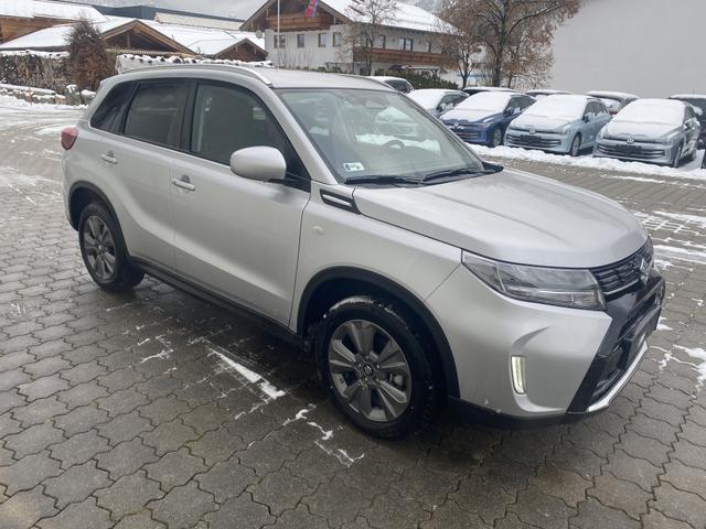 Suzuki Vitara - 1.4 DITC HYBRID Comfort ALLGRIP,ACC,R-Cam,Navi,AppCon.
