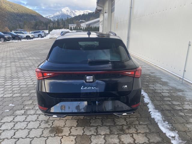 Seat Leon Sportstourer 1.5 TSI FR, ACC,SHZ,LHZ,App.Con, R-cam,Navi,Matrix LED 