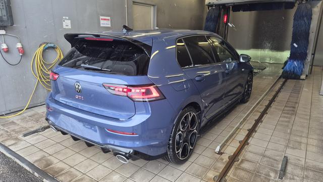 Volkswagen Golf VIII 2.0 TSI GTI Clubsport,ACC,Pano,R-Cam,LHZ,Navi,IQLight 