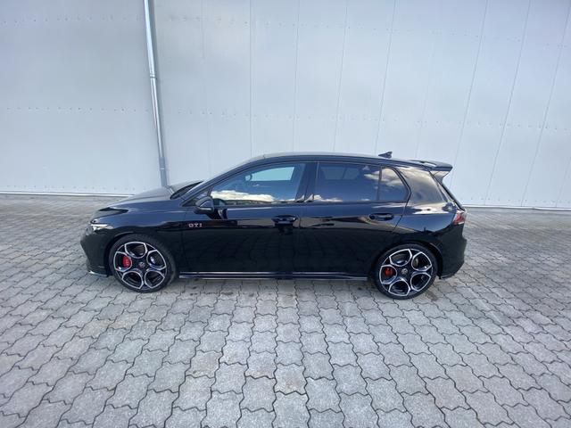 Volkswagen Golf VIII 2.0 TSI GTI Clubsport,ACC,Pano,R-Cam,LHZ,Navi,IQLight 