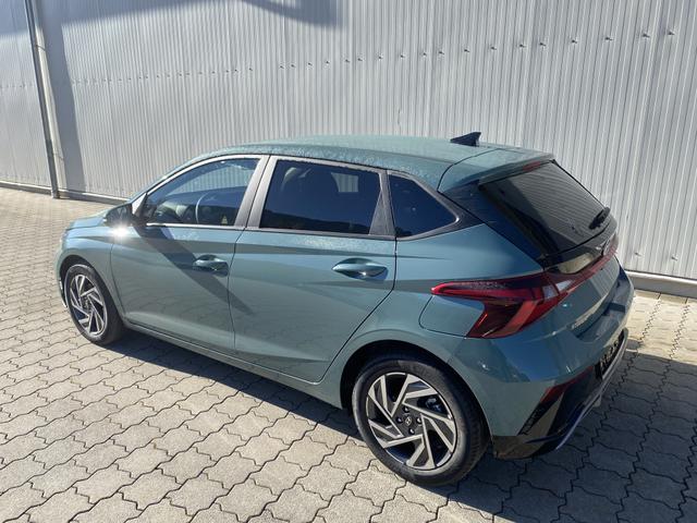 Hyundai i20 1.0 T-GDI Family , LHZ,R-Cam,Navi,App.Con,SHZ, 