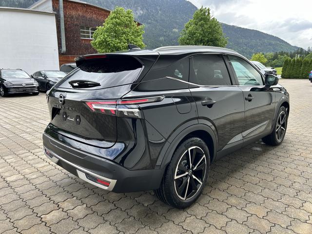 Nissan Qashqai 1.3 DIG-T MHEV Tekna 4x4, AT, PDC, SHZ, Kamera 