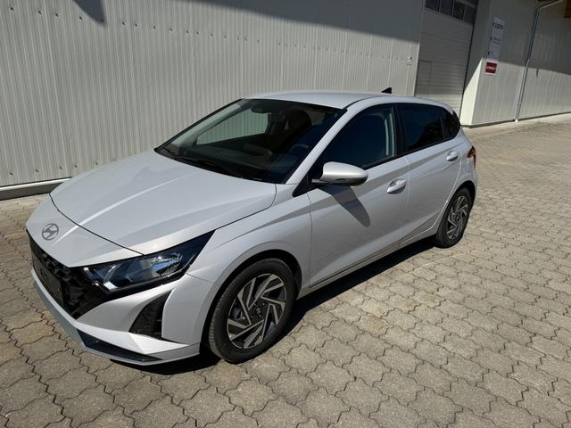 Hyundai i20 1.0 T-GDI Family , LHZ,R-Cam,Navi,App.Con,SHZ, 