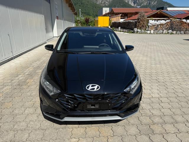 Hyundai i20 1.0 T-GDI Family , LHZ,R-Cam,Navi,App.Con,SHZ, Keyless 