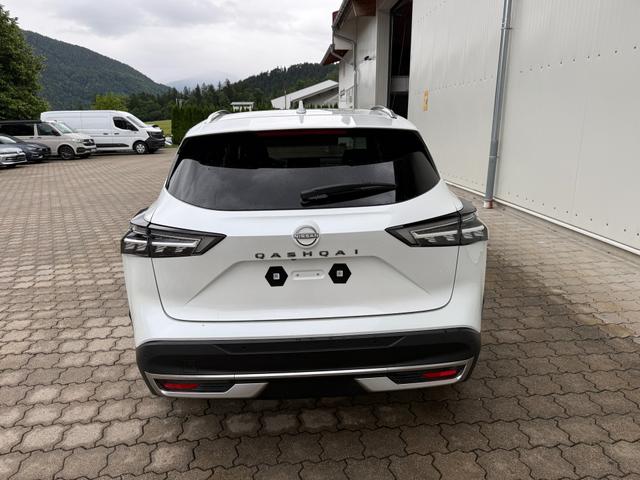 Nissan Qashqai 1.3 DIG-T MHEV Tekna 4x4, AT, PDC, SHZ, Kamera 