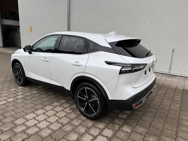 Nissan Qashqai 1.3 DIG-T MHEV Tekna 4x4, AT, PDC, SHZ, Kamera 