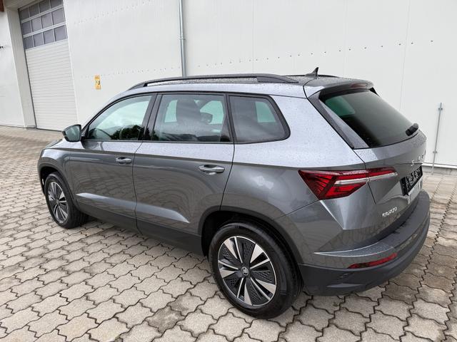 Skoda Karoq 2.0 TDI 130 Jubi DSG 4x4, 5 j. Gar. 8-fach, AHK, AppCon.LHZ,SHZ 