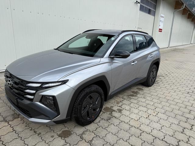 Hyundai TUCSON 1.6 T-GDI Family AT 4WD,Navi,R-Cam,SHZ,AppCon. 