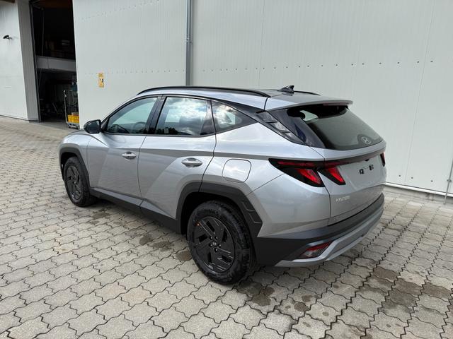 Hyundai TUCSON 1.6 T-GDI Family AT 4WD,Navi,R-Cam,SHZ,AppCon. 