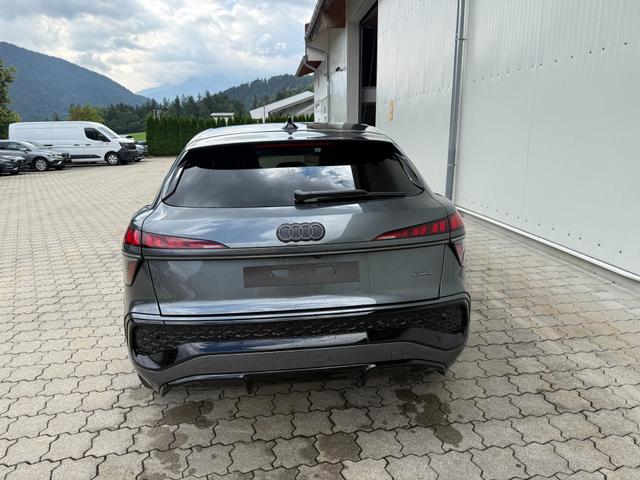 Audi Q3 Sportback 2.0 TFSI S-Line quattro, LHZ,5J.Garantie,R-Cam,AppCon. 