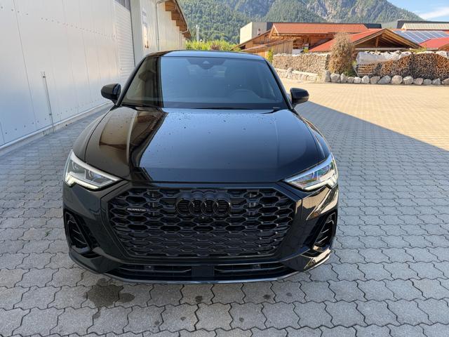 Audi Q3 Sportback 40 TDI quattro S line 2,0 TDI, Pano, Navi, Leder, Black Pack,AHK 