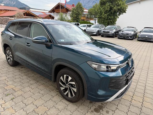Volkswagen Tayron - 1.5 eTSI Prime 7-Sitzer,LHZ,SHZ,ACC,IQ Light