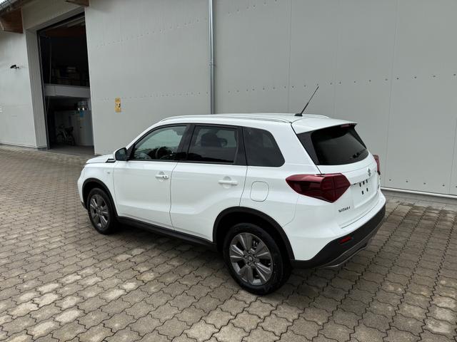 Suzuki Vitara 1.4 DITC HYBRID Comfort ALLGRIP,ACC,R-Cam,Navi,AppCon. 