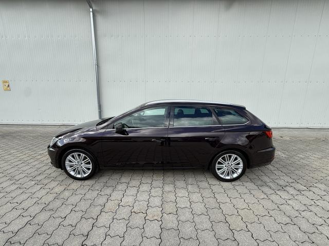 Seat Leon Sportstourer ST 1.5 TSI Xcellence,SHZ,AppCon.8-fach,ACC-R-cam 