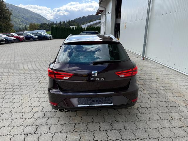 Seat Leon Sportstourer ST 1.5 TSI Xcellence,SHZ,AppCon.8-fach,ACC-R-cam 