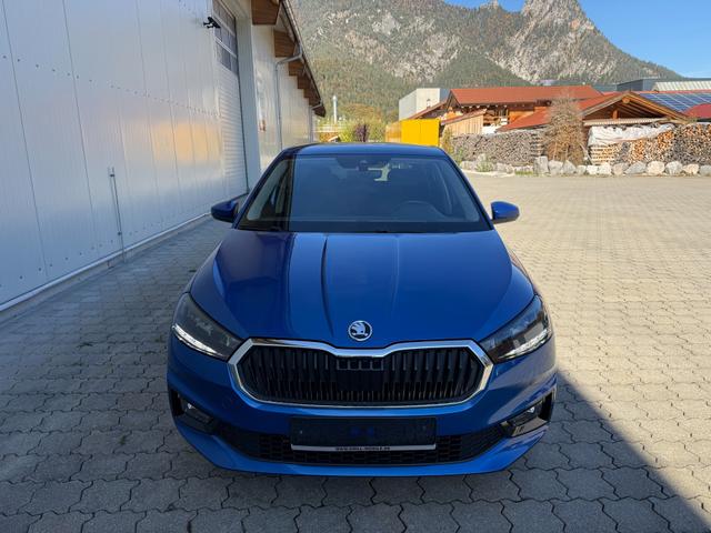 Skoda Fabia 1.0 TSI DSG Drive Plus, SHZ,R-Cam,App.Con.,8-fach 
