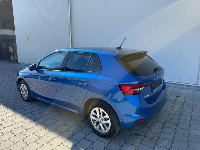 Skoda Fabia 1.0 TSI DSG Drive Plus, SHZ,R-Cam,App.Con.,8-fach 