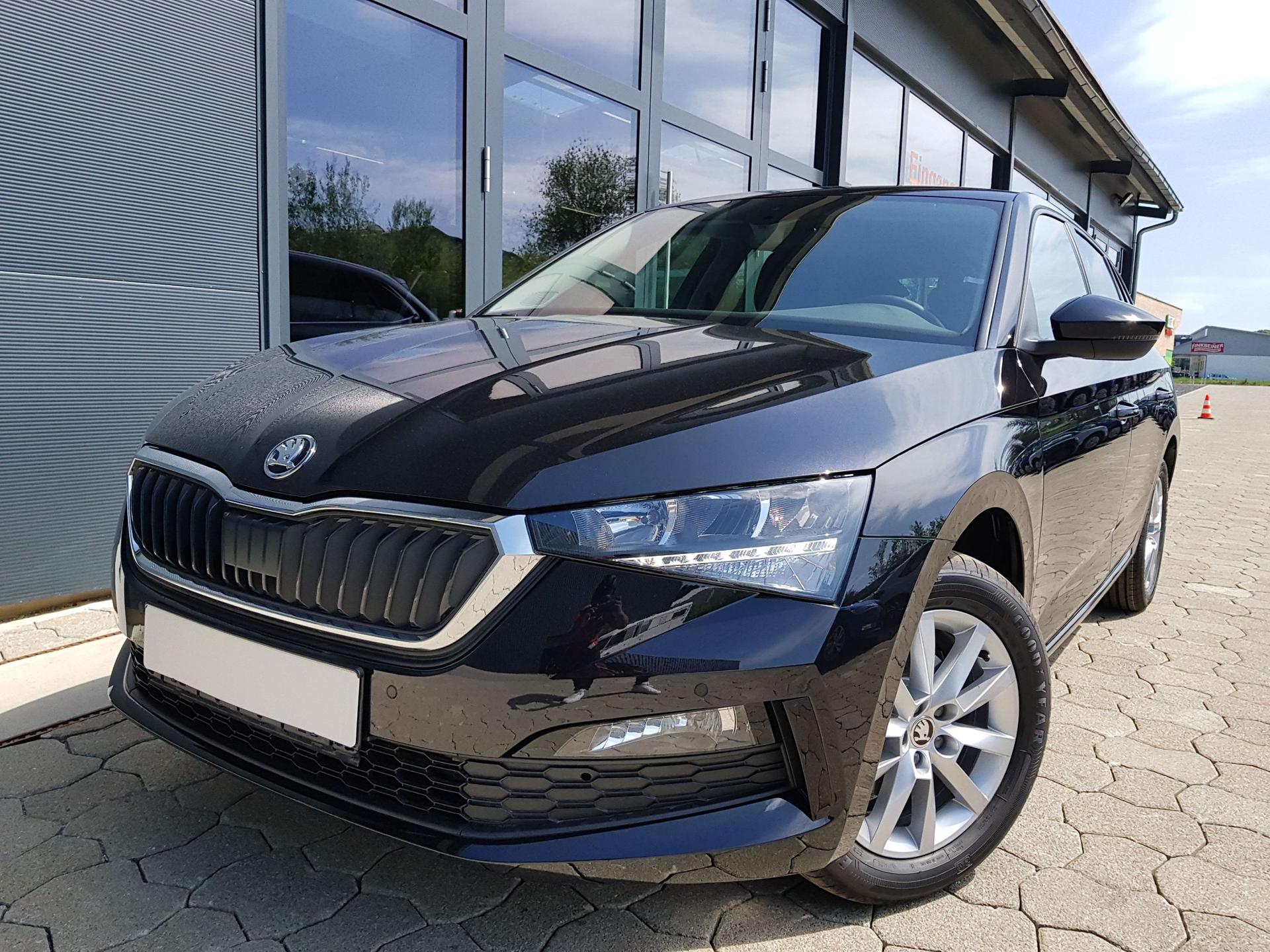 Skoda / Scala / Schwarz /  /  / Scala Emotion 1,0TSI DSG 81KW Smartlink, Rückfahrkamera, Digi Cockpit