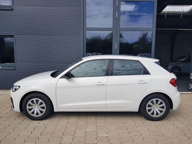 Audi / A1 Sportback / / / / 