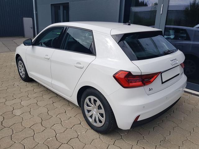 Audi / A1 Sportback / / / / 