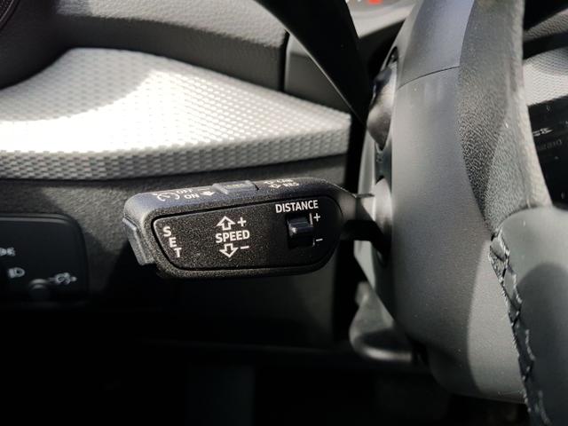Audi Q2 S-Line 35TFSI S-Tronic 110KW Matrix LED, SHZ, Blackpack, Garantie 
