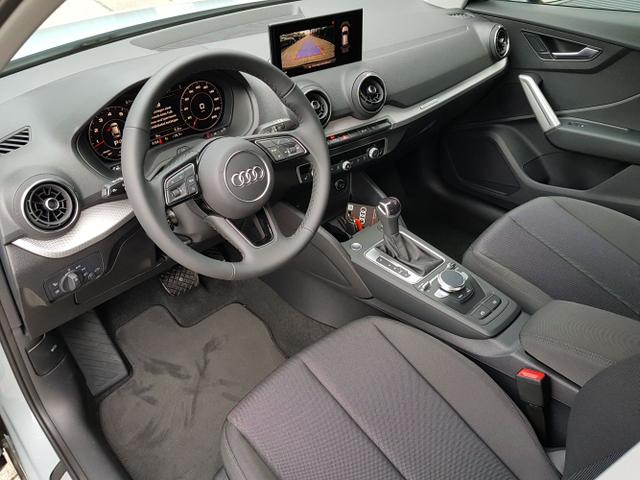 Audi Q2 S-Line 35TFSI S-Tronic 110KW Matrix LED, SHZ, Blackpack, Garantie 