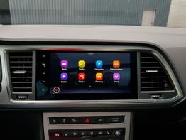 Seat / Ateca / Schwarz /  /  / Ateca FR 2,0TDI DSG 110KW DCC, Navi, Pano, AHK, SHZ, 360°