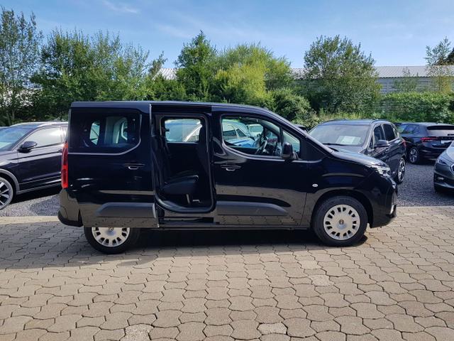 Opel / Combo / Schwarz / / / Combo Kombi neues Modell N1 1,5Td 74KW/100PS Schalter, 5-Sitzer, Navi, 2 Schiebetüren, Rückfahrkamera, Matrix LED