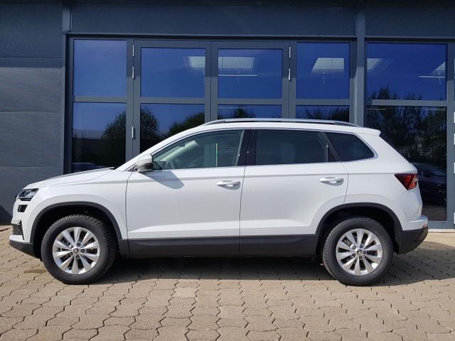 Skoda / Karoq / Weiß / / / Karoq Selection 1,5TSI DSG 110KW ACC, PDC, Kamera, KESSY