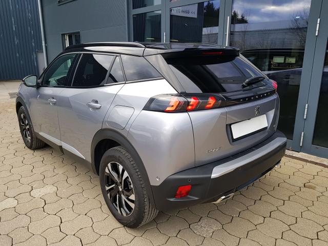 Peugeot / 2008 / Silber / / / 2008 GT 1,2 Automatik 96KW/130PS Navi, SHZ, Totwinkel