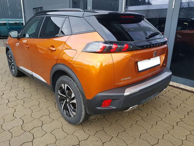 Peugeot / 2008 / Orange / / / 2008 GT 1,2 Automatik 96KW/130PS Navi, SHZ, Kamera, ACC