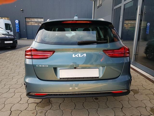 Kia / Ceed Sportswagon / Grau / / / Ceed SW DC Spin 1,5 T-GDI 7DCT Automatik 103KW/140PS Navi, SHZ,