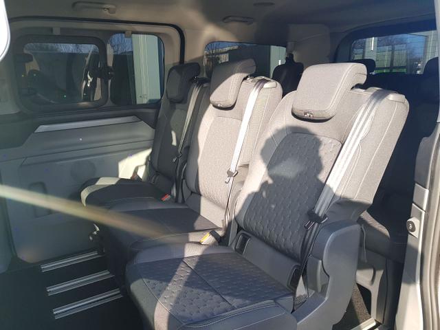 Ford / Tourneo Custom / Grau / / / Ford Tourneo Custom Titanium 2,0 EcoBlue Automatik 125KW/170PS AHK, Intelligent Tempomat, SHZ