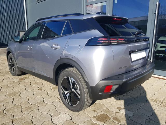 Peugeot / 2008 / Silber / / / 2008 Allure 1,2 PureTech 74KW/101PS Navi, SHZ, Kamera