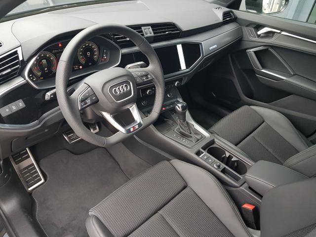 Audi / Q3 Sportback / Grau / / / Q3 Sportback S-Line 40TFSI quattro S-Tronic 140KW/190PS Pano, Navi, AHK, Totwinkel, 20