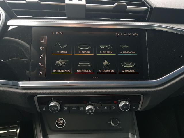 Audi / Q3 Sportback / Grau / / / Q3 Sportback S-Line 40TFSI quattro S-Tronic 140KW/190PS Pano, Navi, AHK, Totwinkel, 20