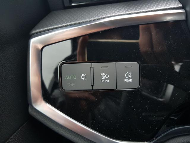 Audi / Q3 Sportback / Grau / / / Q3 Sportback S-Line 40TFSI quattro S-Tronic 140KW/190PS Pano, Navi, AHK, Totwinkel, 20