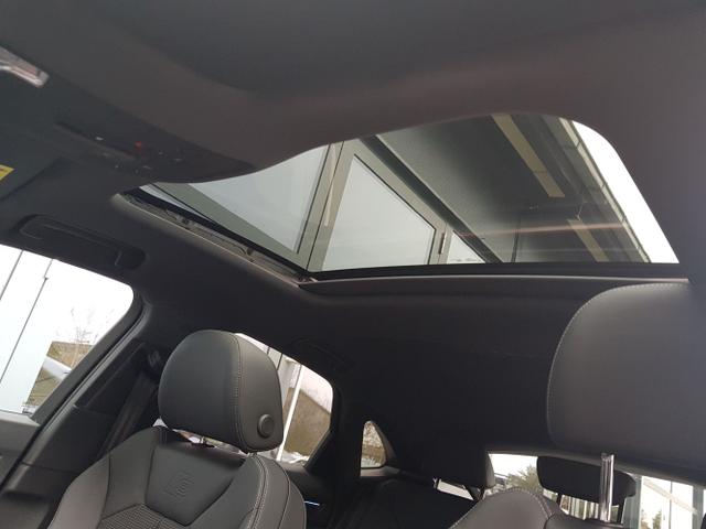 Audi / Q3 Sportback / Grau / / / Q3 Sportback S-Line 40TFSI quattro S-Tronic 140KW/190PS Pano, Navi, AHK, Totwinkel, 20
