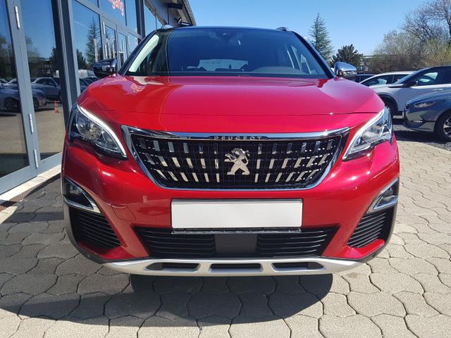 Peugeot / 3008 / / / / 