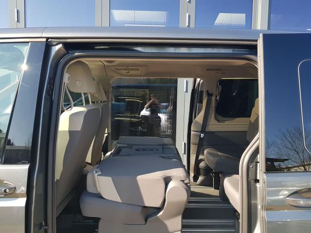 Volkswagen / T7 Multivan / / / / 