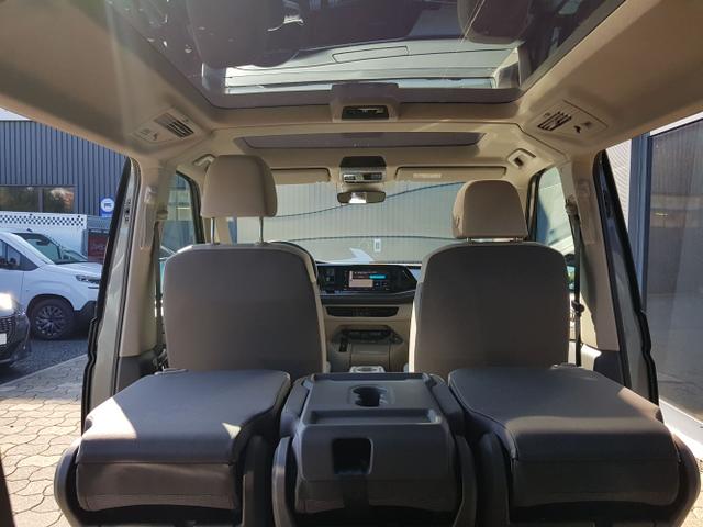 Volkswagen / T7 Multivan / / / / 