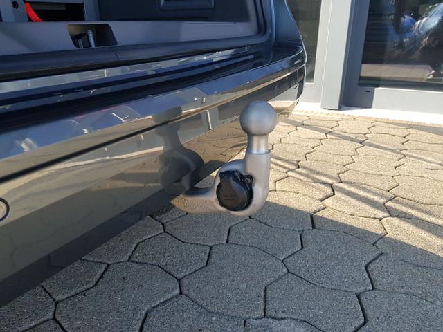 Volkswagen / T7 Multivan / / / / 