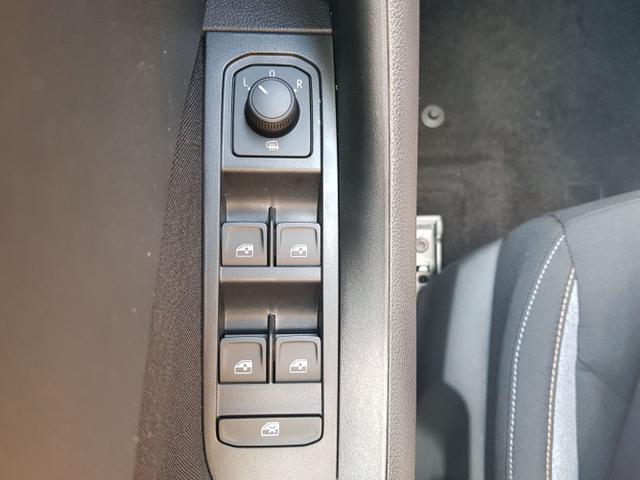 Skoda / Kamiq / Grau / / / Kamiq Selection 1,0TSI 85KW/116PS 5 Jahre Garantie, Sitzheizung, Climatronic