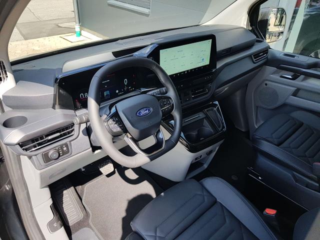 Ford / Tourneo Custom / / / / 