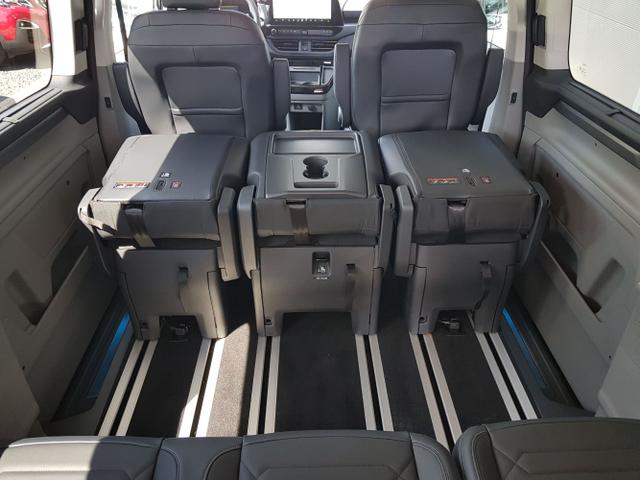 Ford / Tourneo Custom / / / / 