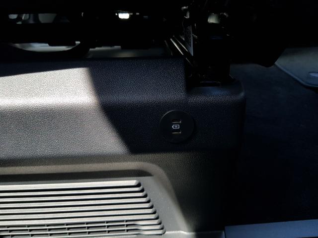 Ford / Tourneo Custom / / / / 
