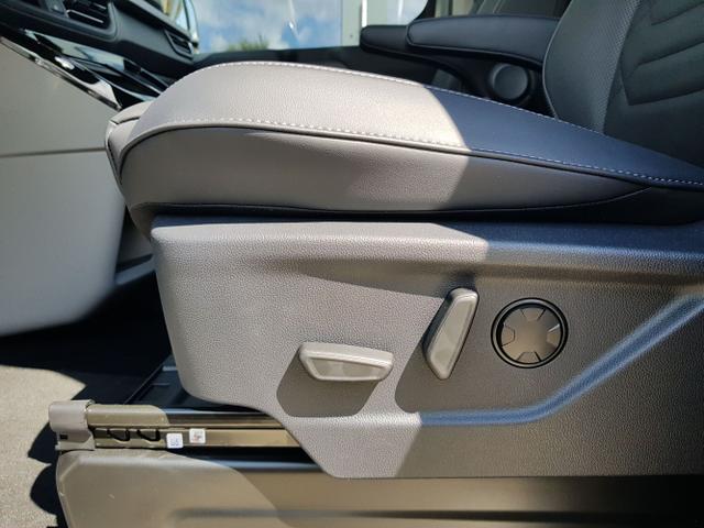 Ford / Tourneo Custom / / / / 