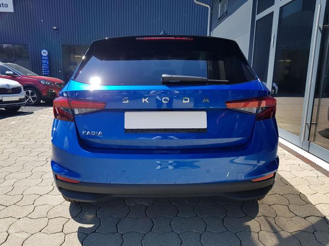Skoda / Fabia / Blau / / / Fabia Selection 1,0TSI DSG 85KW/116PS ACC, SHZ, 16, Climatonic