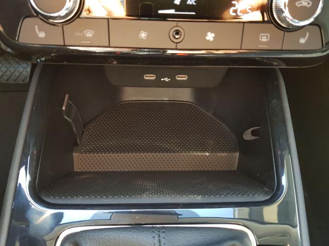 Skoda / Fabia / Schwarz / / / Fabia Selection 1,0TSI DSG 85KW/116PS ACC, SHZ, 16, Climatonic