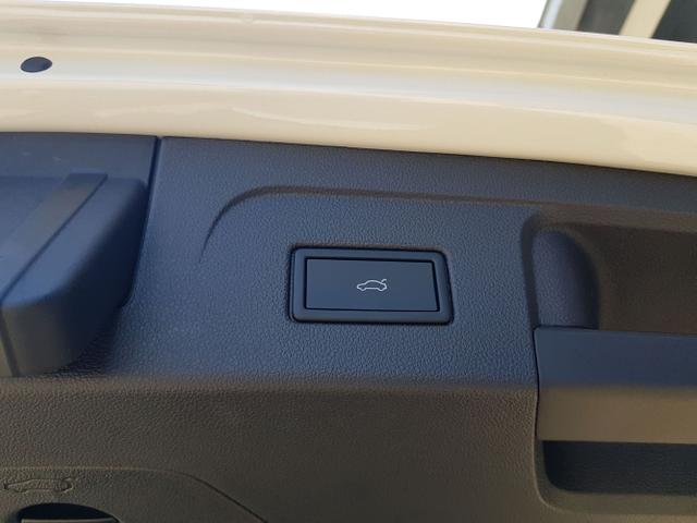 Volkswagen / Touran / / / / 